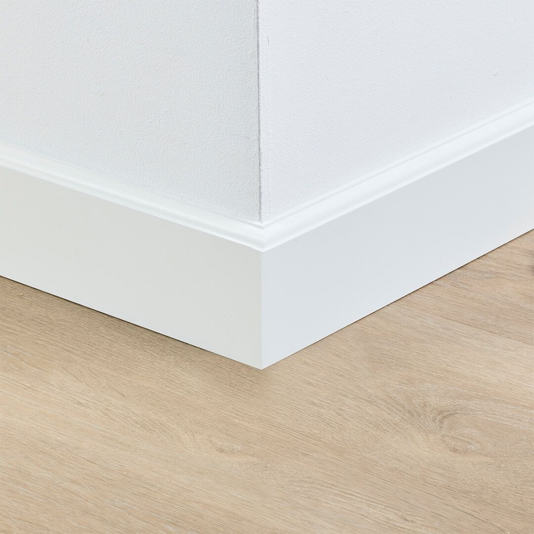 Co-pro gelakte plint praag wit 90x15
