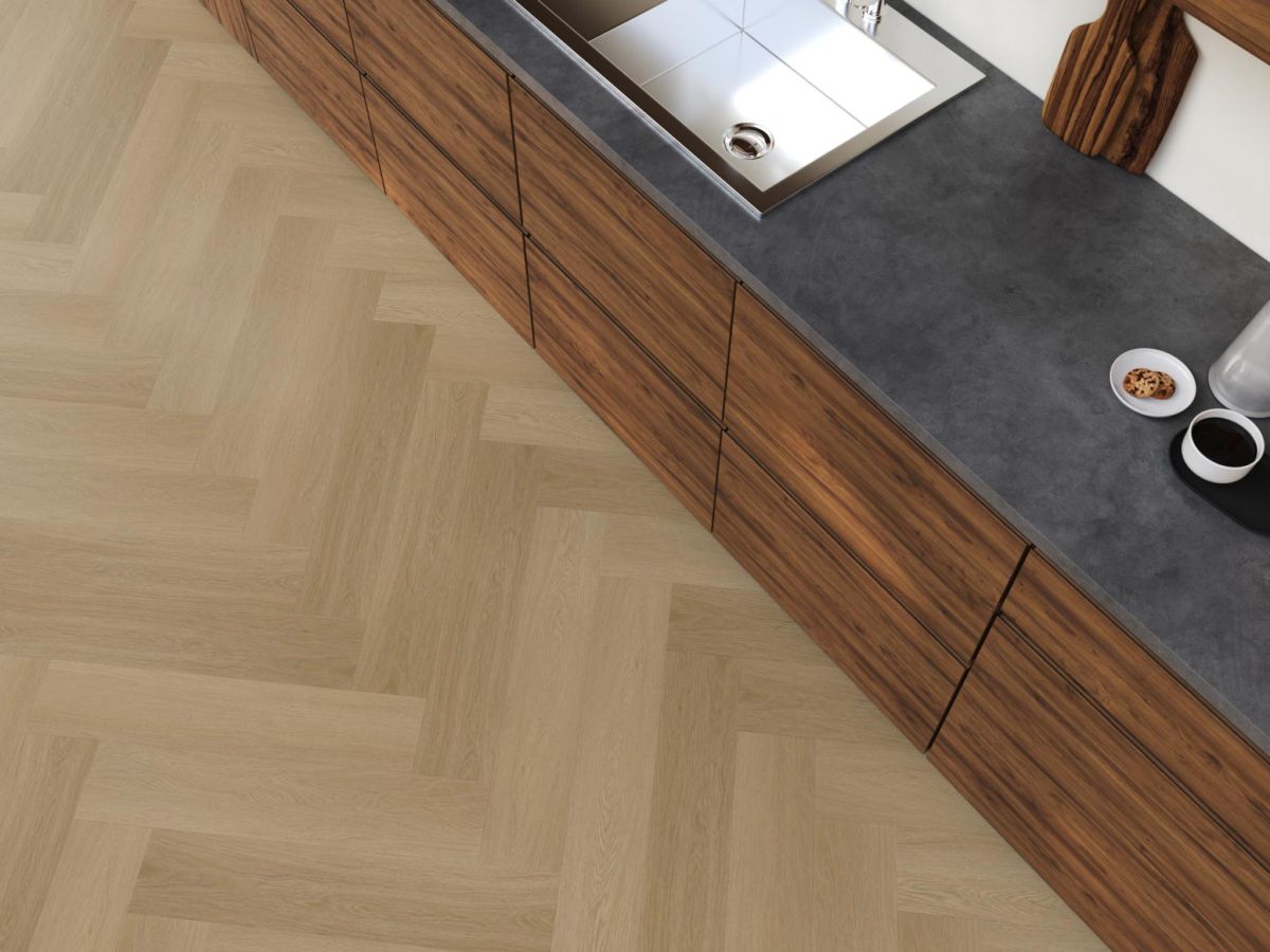 YUP Fulham herringbone dryback warm oak