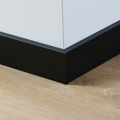 Co-pro gelakte plint amsterdam zwart 70x15